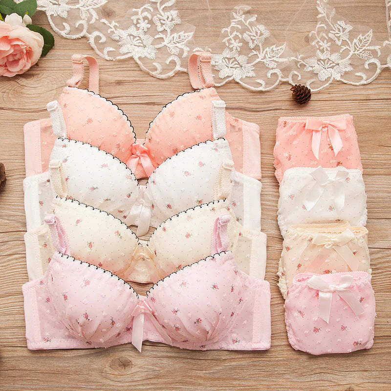Women’s Lace Dot Cotton Underwear – Soft, Comfortable, and Stylish